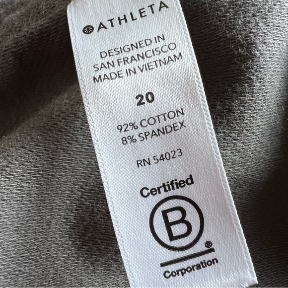 Athleta Camo Farallon Short Size 20 - Picture 10 of 10